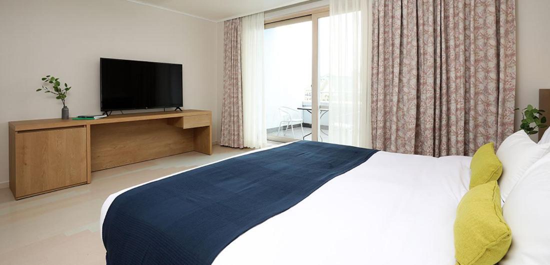 Bloom Hotel Чеджудо Экстерьер фото