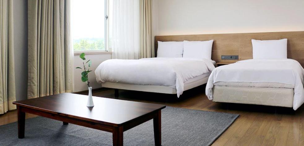 Bloom Hotel Чеджудо Экстерьер фото