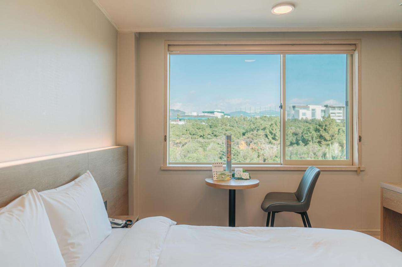 Bloom Hotel Чеджудо Экстерьер фото